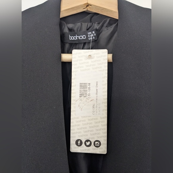 BooHoo Black Blazer Dress - Picture 4 of 6